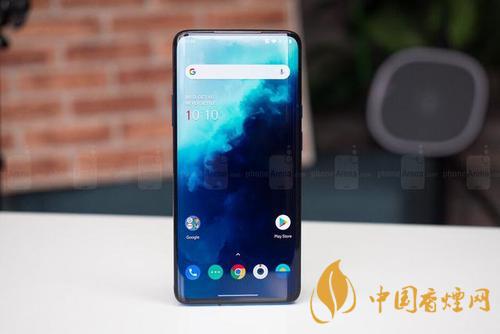 OnePlus8Pro和iPhone11對(duì)比測評(píng)-哪款更好？