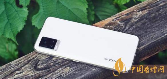 vivoy70s和vivos7哪個(gè)好？vivoy70s和vivos7兩款手機(jī)參數(shù)對(duì)比
