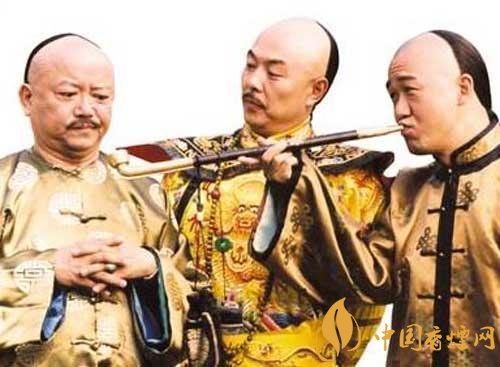 紀曉嵐愛抽煙是真的嗎，紀曉嵐抽的什么煙