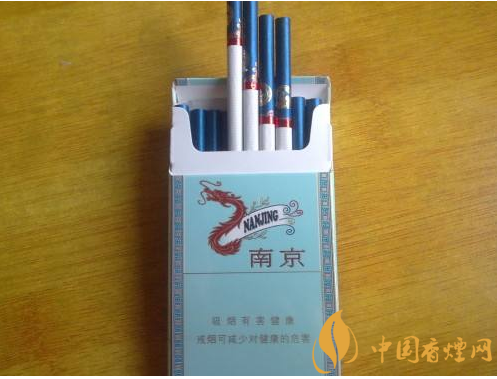 過年待客買什么香煙好，中華撐場(chǎng)面軟云看內(nèi)在